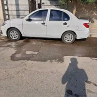 ساینا دنده‌ای S، مدل ۱۴۰۱