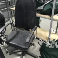 فروش صندلی اداری وتابلو و بخا ری|مبلمان اداری|ایزدشهر, |دیوار