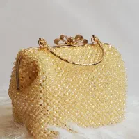کیف مرواریدی