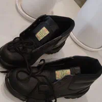 کفش کار ایمنی سایز ۴۲ نو|کیف، کفش، کمربند|کردکوی, |دیوار