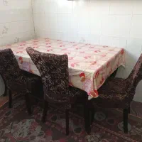 فروش فوری میز غذا خوری