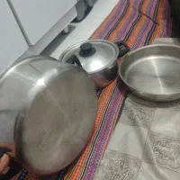 سه عدد قابلمه|ظروف پخت‌وپز|فیرورق, |دیوار