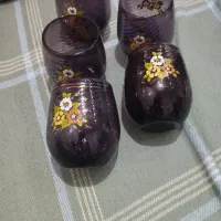 ۵ تا لیوان قدیمی بنفش