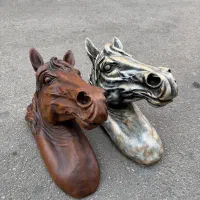 مجسمه های دکوری و تزیینی