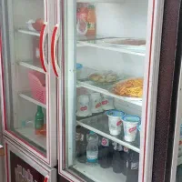 واگذاری کل وسایل ساندویچی هشت صندلی فر یخچال|کافیشاپ و رستوران|پارسآباد, |دیوار