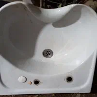 سرشور آرایشگاه سالم با پایه وشیر