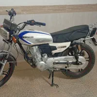 موتور ۲۰۰ همتاز
