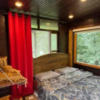 پرده کاخ اولین تولید کننده پرده آماده در کرمان