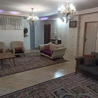 آپارتمان ۱۱۰متری  حاشیه خیابان اصلی