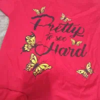 لباس زنانه|لباس|شاهینشهر, فدک|دیوار