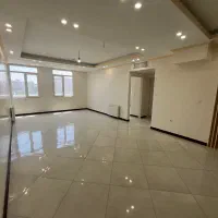آپارتمان ۱۰۲ متری کلید نخورده