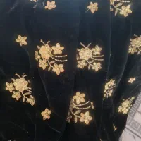 پارچه مخمل|لباس|دوگنبدان, |دیوار