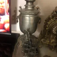 سماور ورشو خیلی قدیمی با چنتا وسایل قدیمی|کلکسیون اشیاء عتیقه|شاهدشهر, |دیوار