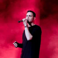 بلیط فروشی کنسرت محسن یگانه 25و26آبان اسپیناس پلاس