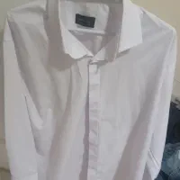 کت تک کرم در حد نو سایز 2 x با پیراهن تمیز