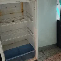 یخچال  فقط درش تعمیر می خواد|یخچال و فریزر|شوش, |دیوار