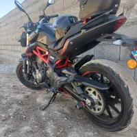 بنلی ۳۰۰ دو سیلندر نیو فیس مدل ۹۹ بسیار تمیز|موتورسیکلت|اصفهان, شمس آباد|دیوار