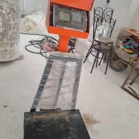 یخچال فریزر و ترازو