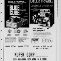 اسلاید آمریکایی۱۹۷۳(عتیقه)Bell & Howell Slide Cube