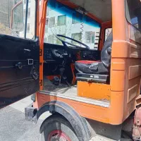 ماشین خاور608