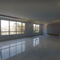 نوساز-سندار-غرق-نور-در-قلب-خیابان-امام-رضا