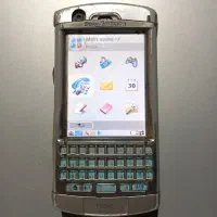 گوشی قدیمی سالم لمسی