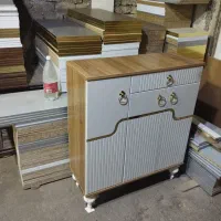 تولیدی قراگوزلو|جاکفشی، کمد، دراور|قم, قلعه کامکار|دیوار