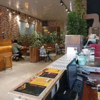 آقا و خانم جهت کار در کانتر و صندوق و آشپزخانه|استخدام خدمات فروشگاه و رستوران|ورامین, ورامین|دیوار