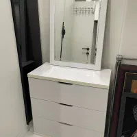 میز دراور با اینه