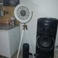 ساعت ۳پایه درحدنو