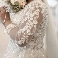 لباس عروس همراه با تور و شنل و ژپن|لباس|تهران, شهرک فرهنگیان|دیوار