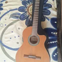 گیتار آلمانزا مدل ۴۰۰cw|گیتار، بیس، امپلیفایر|رشت, سعدی (تختی)|دیوار