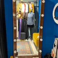 ایینه در حد نو