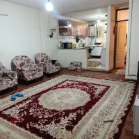 واحدروبنما طبقه اول پارکینگ دار نورگیر