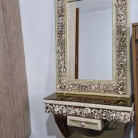 میز و آینه عروس
