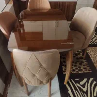 میز ناهار خوری چهار نفره