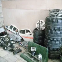 تعدادی قطعات ماشین شارژی