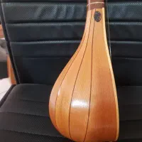 سه تار|سازهای سنتی|شیراز, بعثت|دیوار