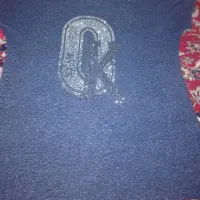 تعدادی لباس خشکل  همگی زیر قیمت به فروش میرسد