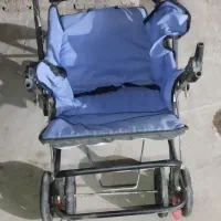 کالسکه بچه در حد سعی سالم