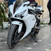 موتور سی بی ار ۱۰۰۰|موتورسیکلت|سیرجان, |دیوار