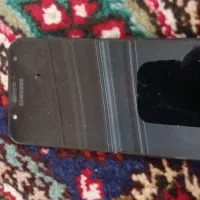 تعدادی گوشی آکبند و کار کرده و تعدادی نیاز ب تعمیر