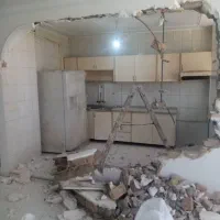 تخریب جزئ و کلی ، تیغه برداشتن ساختمان ،کندن کاشی