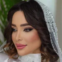 منشی سالن زیبایی