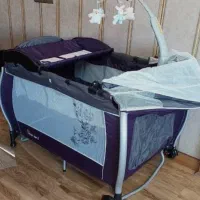 تخت تاشو نوزاد و خردسال