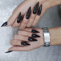 کاشت ناخن فقط ۲۰۰|خدمات آرایشگری و زیبایی|قم, زاد|دیوار