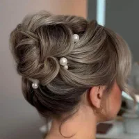 آموزش میکاپ و شینیون حرفه ای با مدرک بین المللی|خدمات آموزشی|قم, زنبیل آباد|دیوار