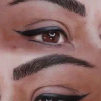 مدل برای آرایش دائم ابرو و خط چشم