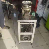 یک عدد چرخ گوشت سالم موتور بلغاری یک عدد کالباس بر