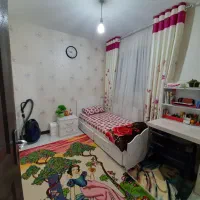 تخت یک نفره نوجوان همراه با تشک و پاتختی|تخت و سرویس خواب|بجنورد, |دیوار